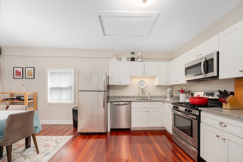 Interior, Kitchen, Stainless Steel Appliances, Wood Texture Flooring