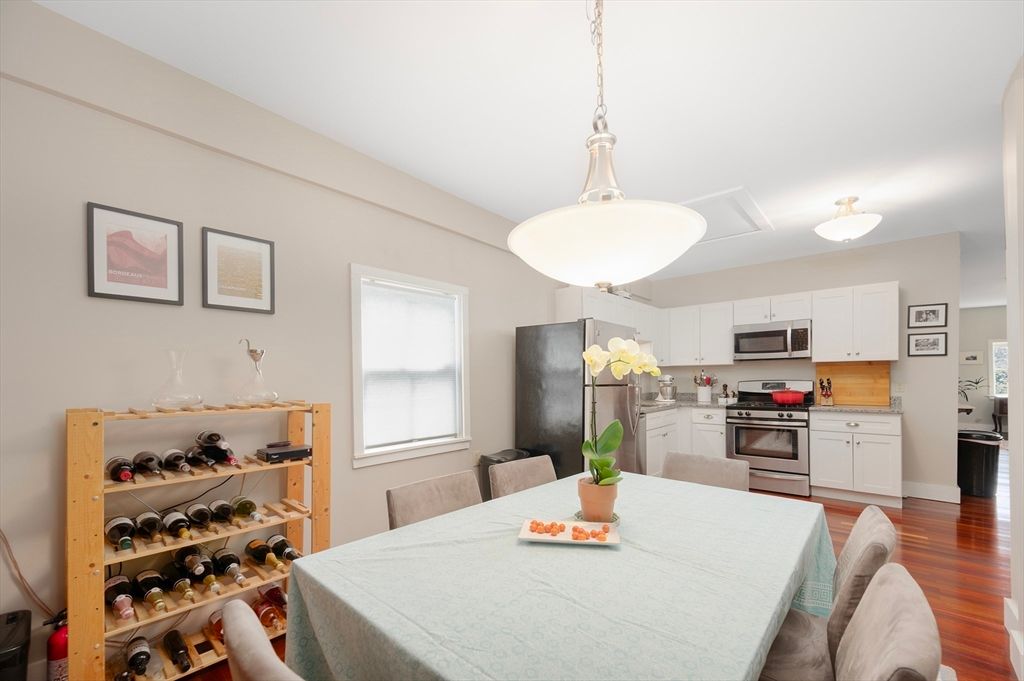 Dining room, Interior, Kitchen, Pendant Lights, Stainless Steel Appliances, Wood Texture Flooring