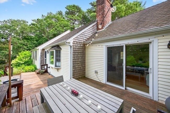 Exterior, Wood Texture Flooring