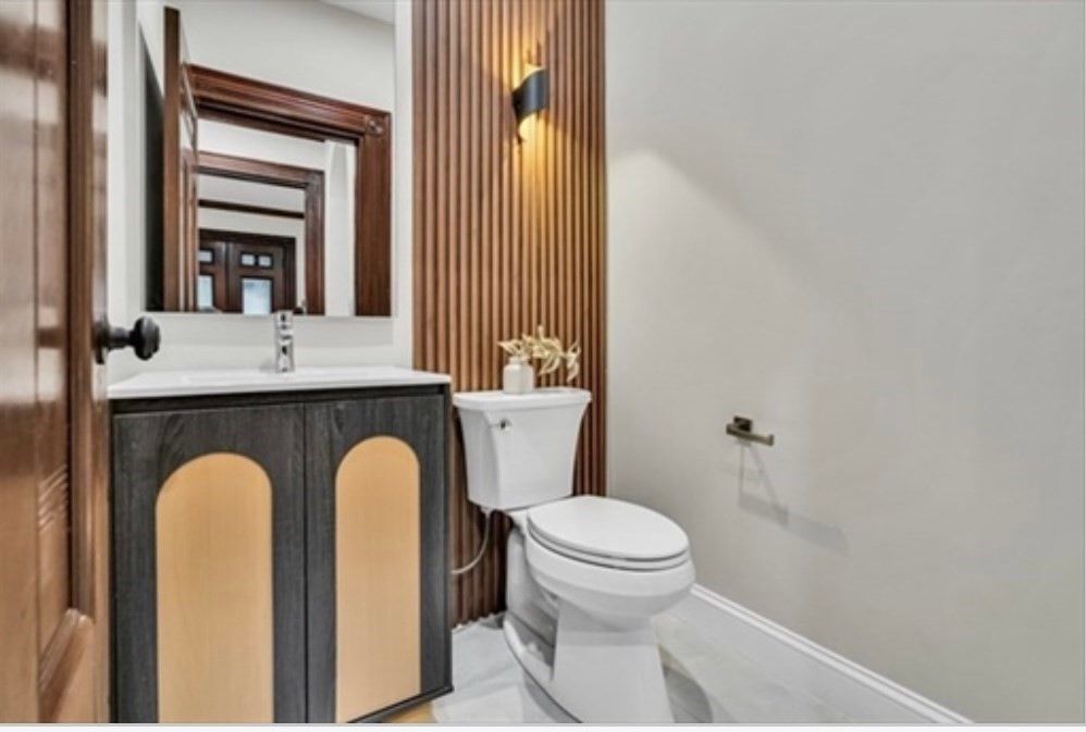 Bathroom, Interior, Wood Texture Flooring