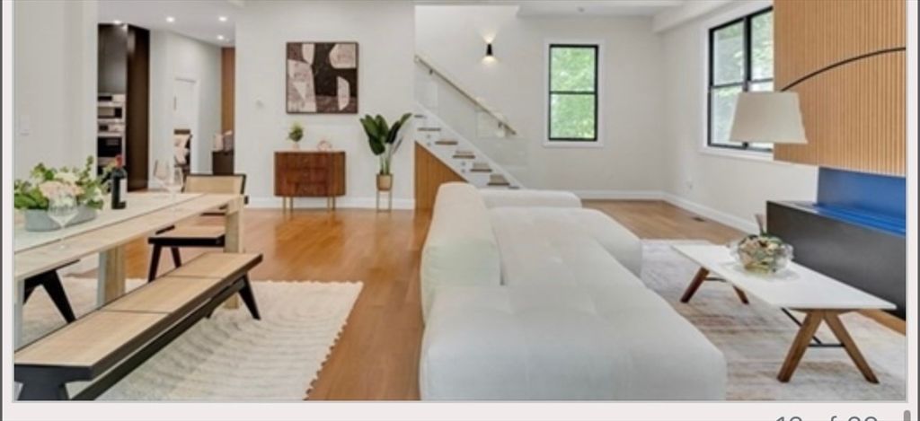 Dining room, Interior, Living room, Recessed Lighting, Wood Texture Flooring