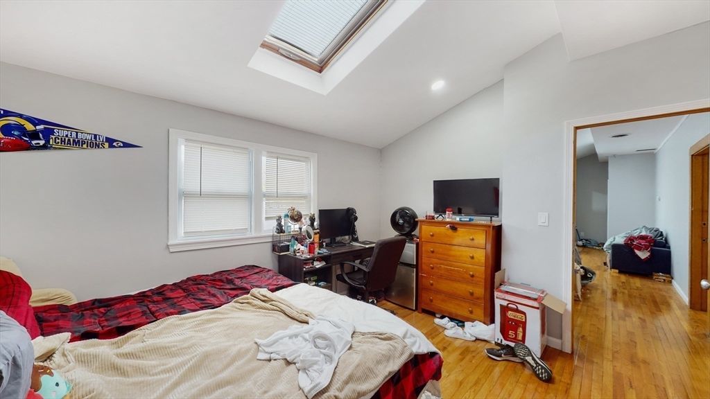 Bedroom, Home Office, Interior, Recessed Lighting, Wood Texture Flooring