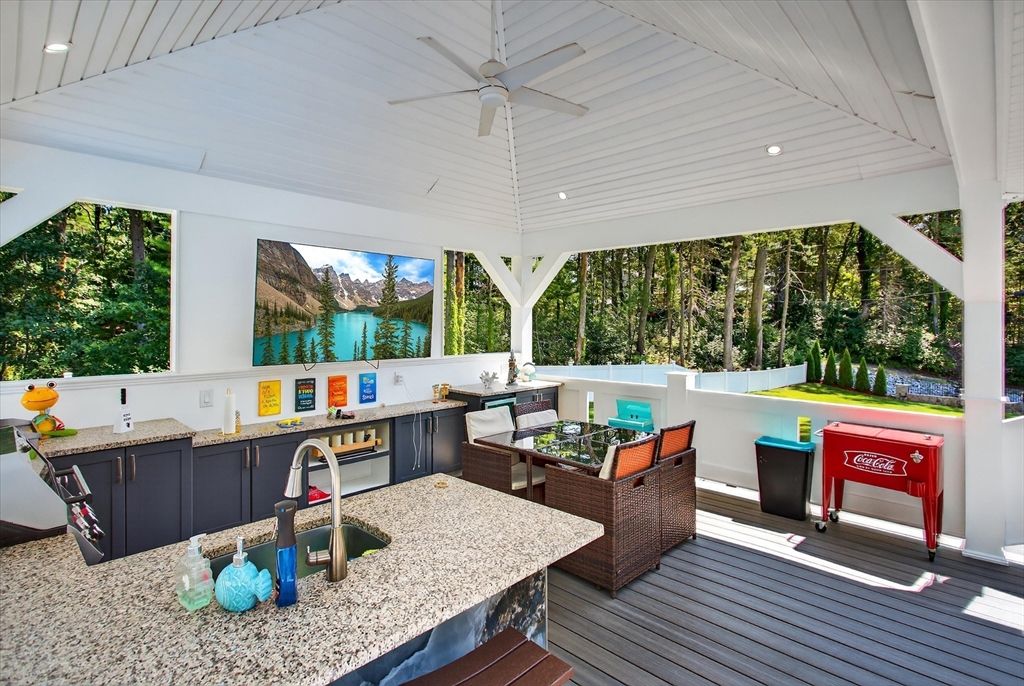 Exterior, Recessed Lighting