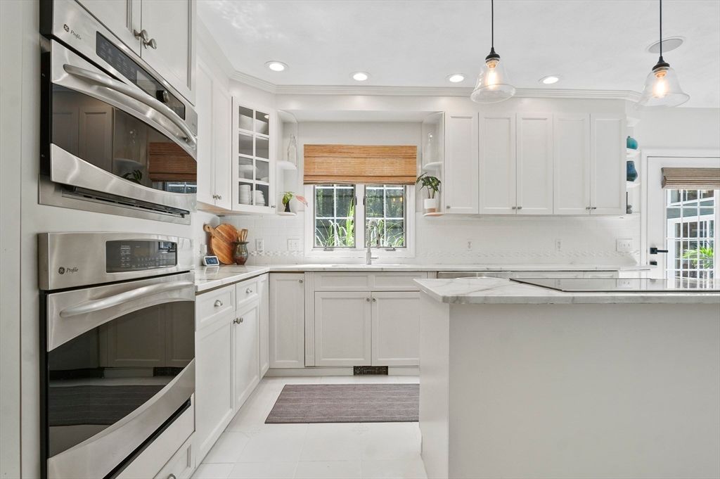 Interior, Kitchen, Pendant Lights, Recessed Lighting, Stainless Steel Appliances