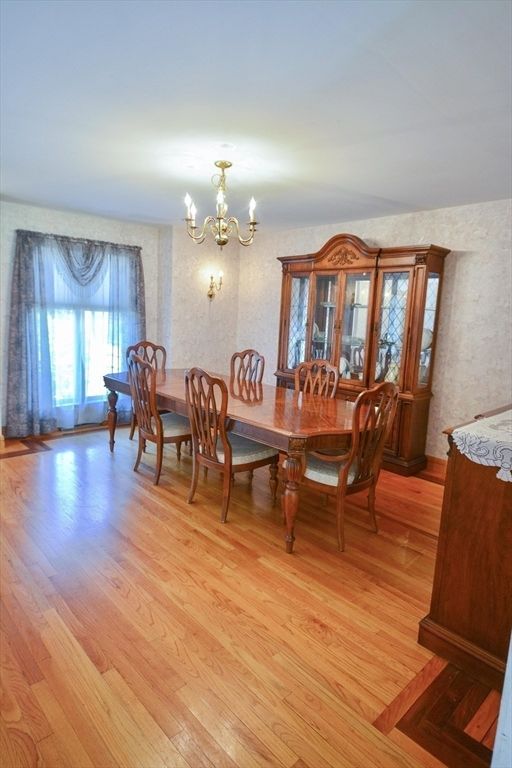 Chandelier, Dining room, Interior, Wood Texture Flooring