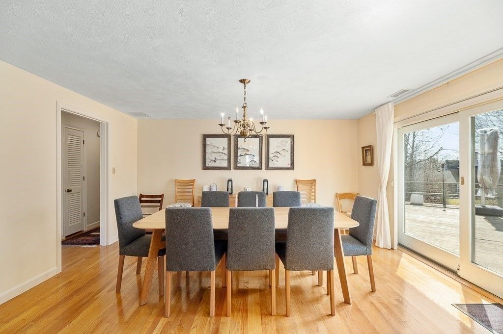 Chandelier, Dining room, Interior, Wood Texture Flooring
