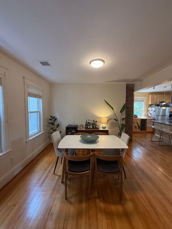 Dining room, Interior, Kitchen, Stainless Steel Appliances, Wood Texture Flooring