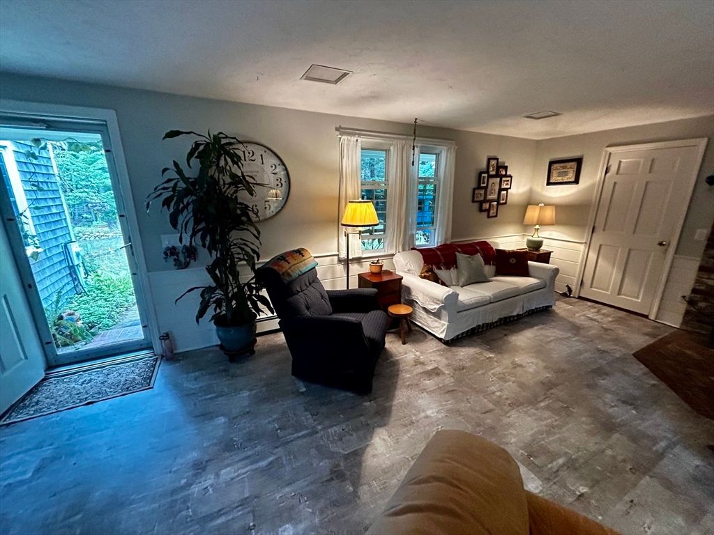 Interior, Living room