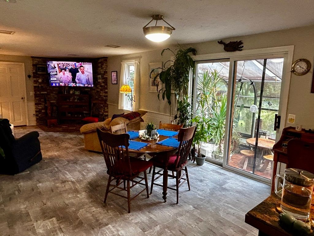 Dining room, Interior, Living room, Wood Texture Flooring
