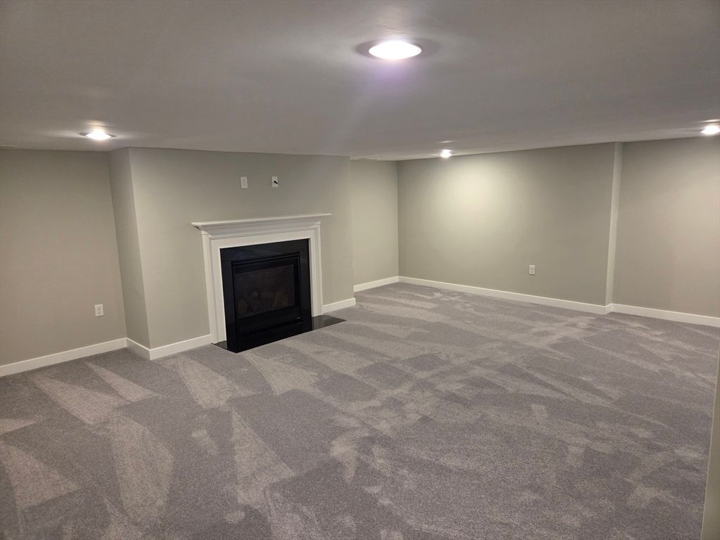Empty room, Fireplace, Interior, Recessed Lighting
