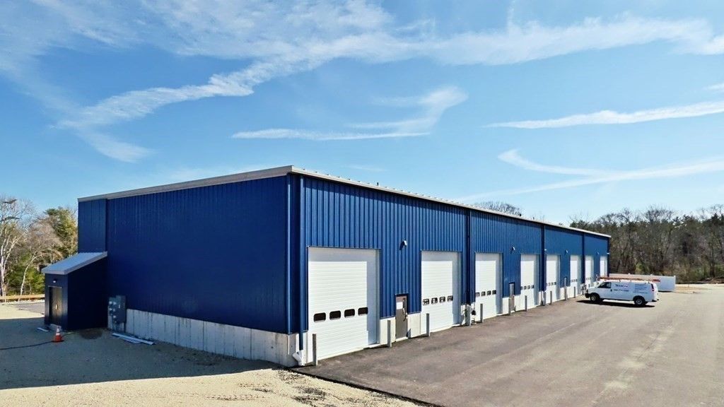 Detached Garage, Exterior