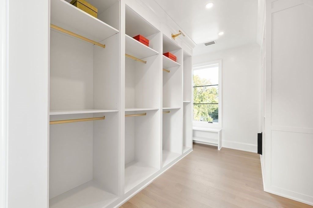 Interior, Recessed Lighting, Walk-in Closets, Wood Texture Flooring