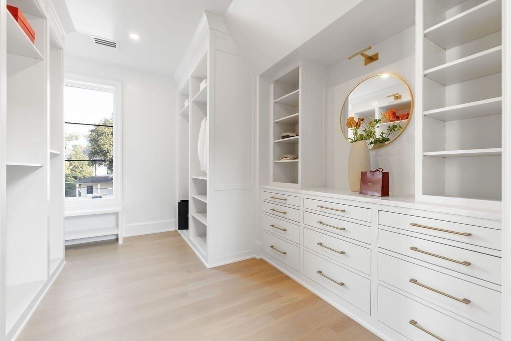 Interior, Recessed Lighting, Walk-in Closets, Wood Texture Flooring