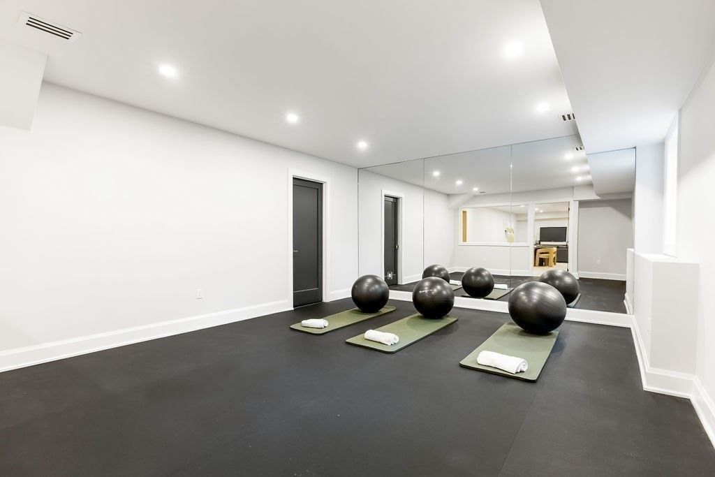 Fitness Equipment, Interior, Recessed Lighting