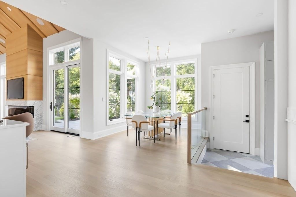 Dining room, Fireplace, Interior, Pendant Lights, Wood Texture Flooring