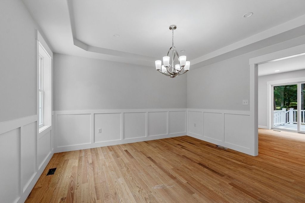Chandelier, Empty room, Interior, Recessed Lighting, Wood Texture Flooring