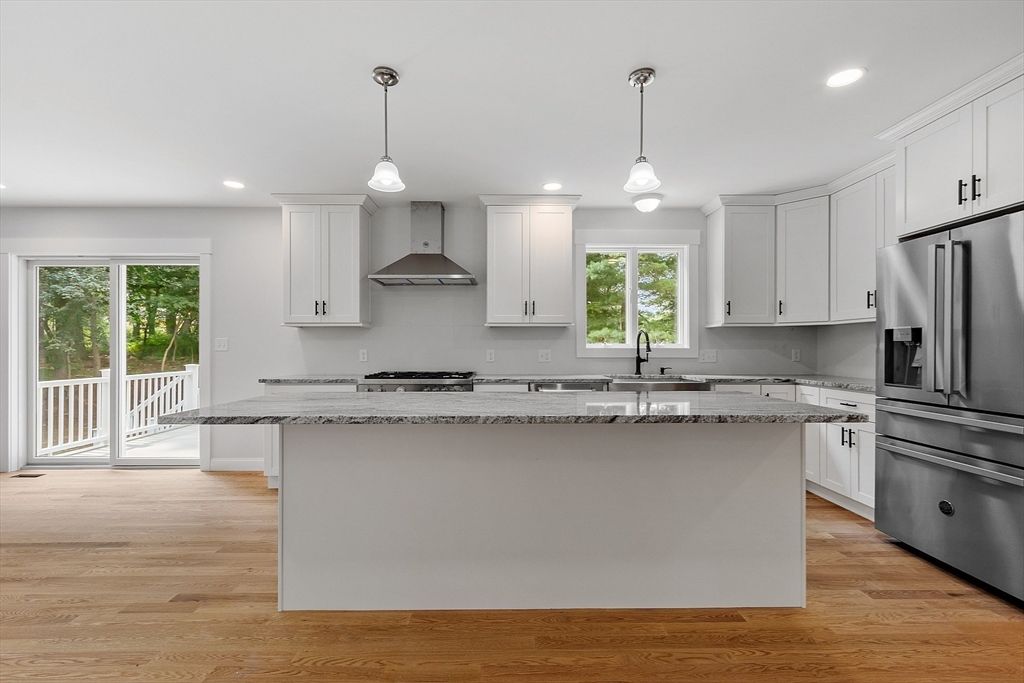 Interior, Kitchen, Pendant Lights, Recessed Lighting, Wood Texture Flooring