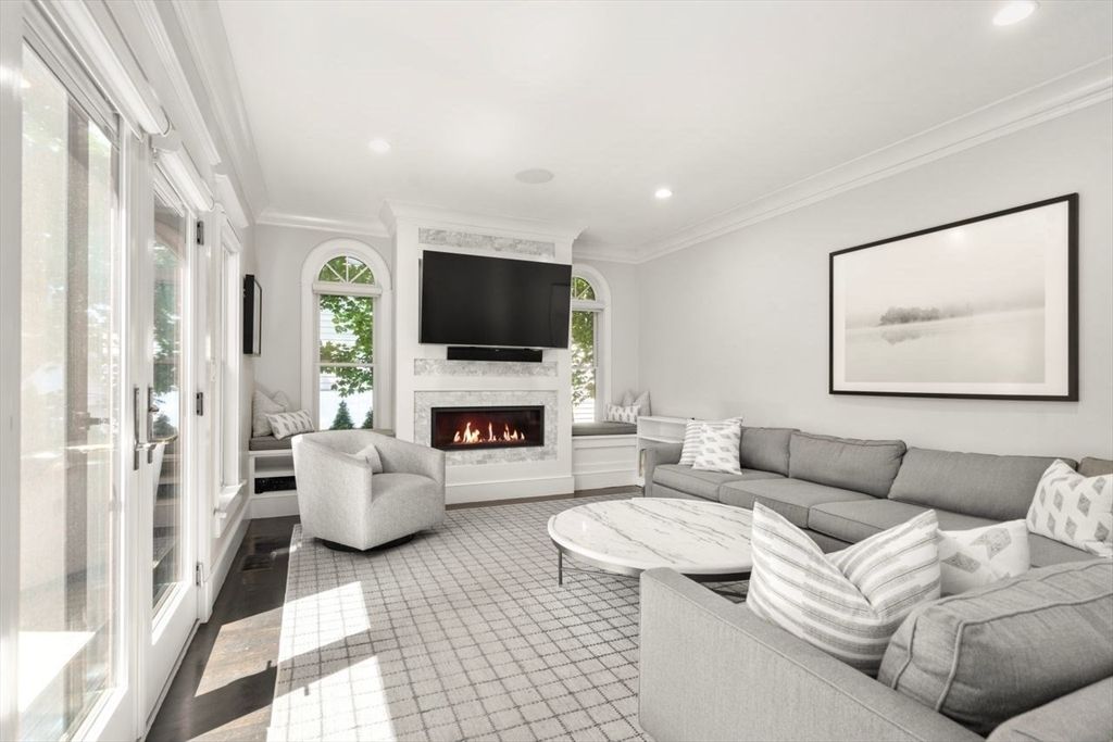 Fireplace, Interior, Living room, Recessed Lighting