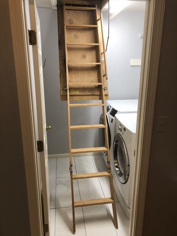 Interior, Washer