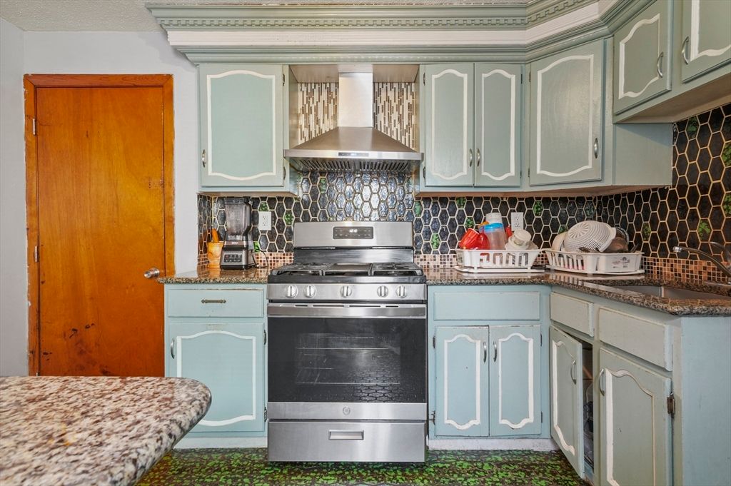 Interior, Kitchen, Stainless Steel Appliances