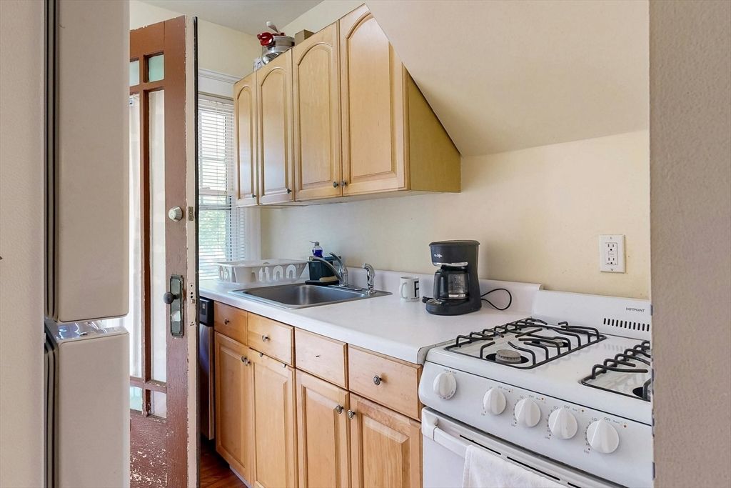 Interior, Kitchen, Washer