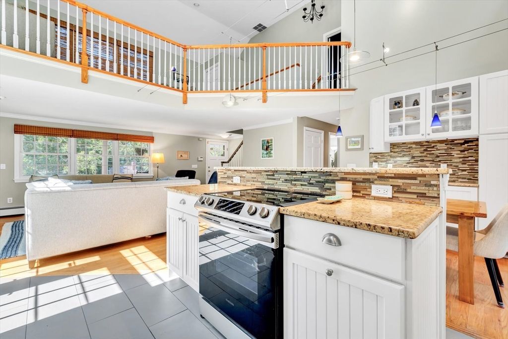 Interior, Kitchen, Living room, Pendant Lights