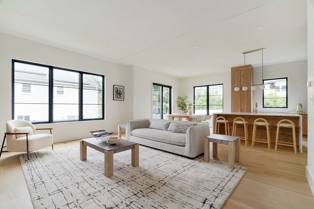 Interior, Living room, Pendant Lights, Recessed Lighting, Wood Texture Flooring