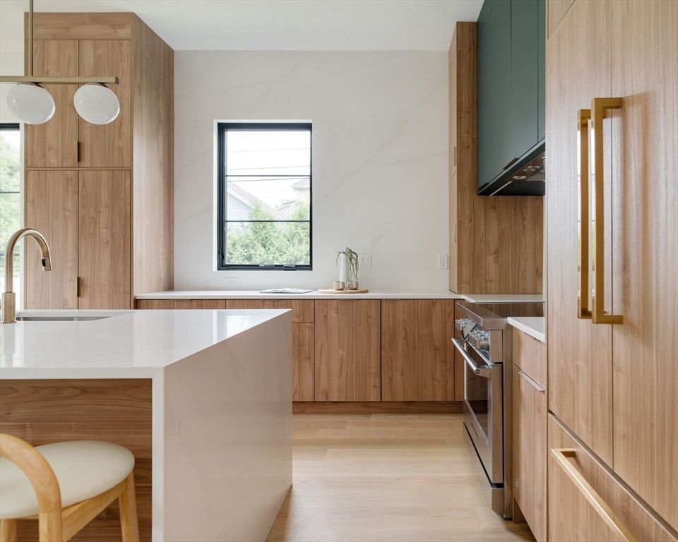 Interior, Kitchen, Marble Walls, Wood Texture Flooring