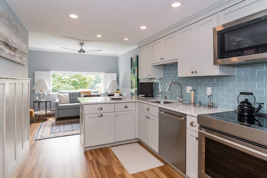 Interior, Kitchen, Living room, Recessed Lighting, Stainless Steel Appliances, Wood Texture Flooring
