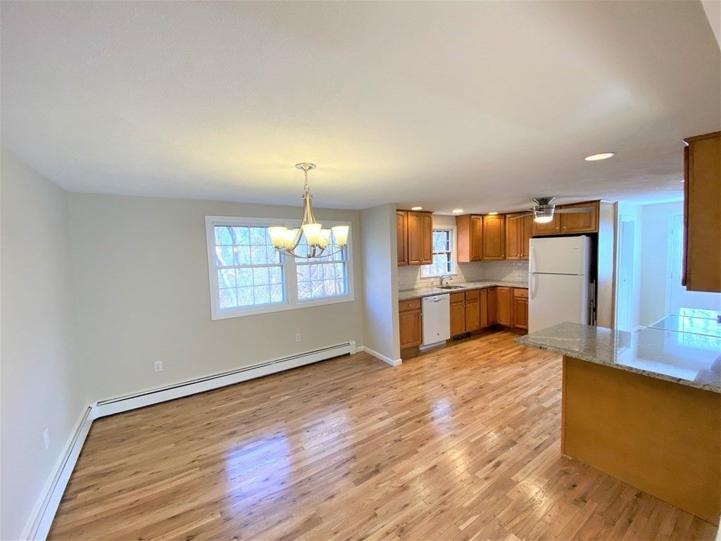 Chandelier, Interior, Kitchen, Recessed Lighting, Wood Texture Flooring