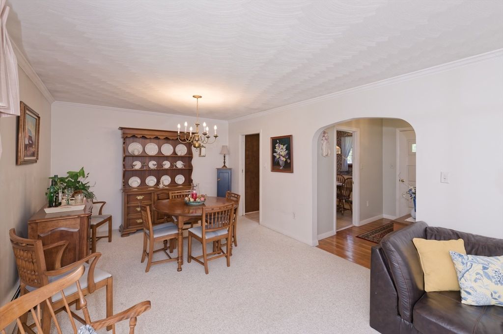 Dining room, Interior, Pendant Lights