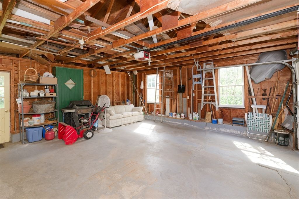 Interior, Wooden Beams, Wooden Walls