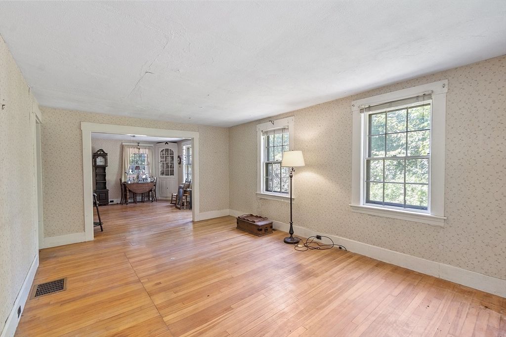 Dining room, Interior, Wood Texture Flooring