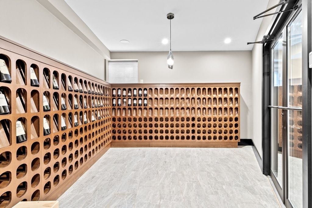 Interior, Pendant Lights, Recessed Lighting, Wine Storage