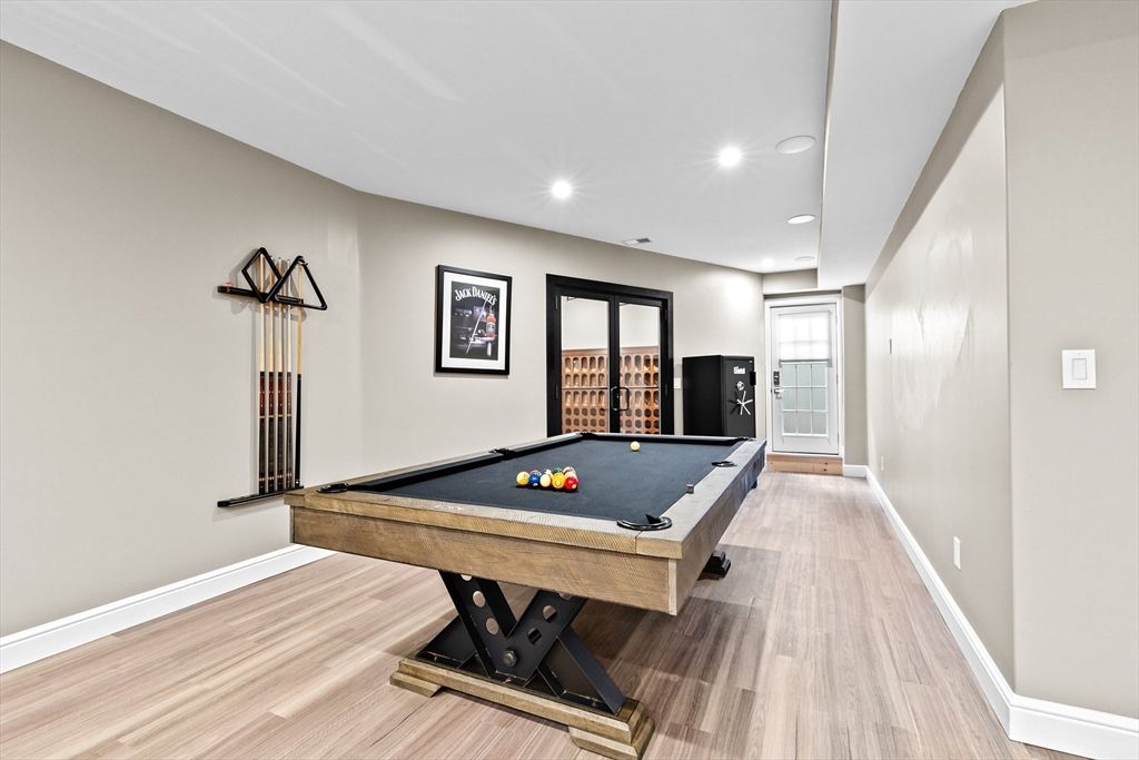 Billiard Table, Game Room, Interior, Recessed Lighting, Wood Texture Flooring
