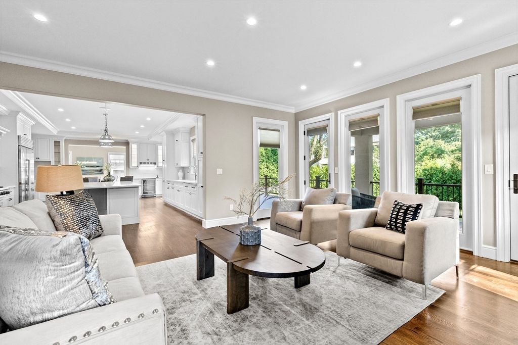 Interior, Kitchen, Living room, Pendant Lights, Recessed Lighting, Wood Texture Flooring