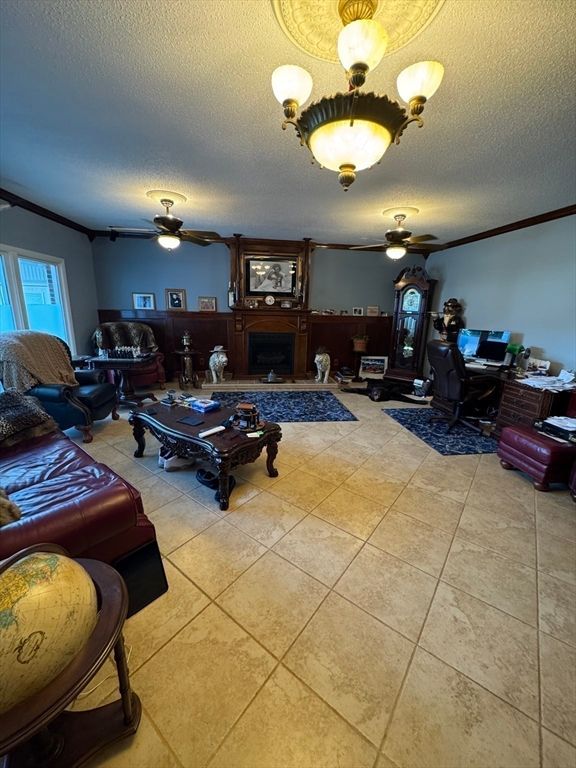 Fireplace, Interior, Living room