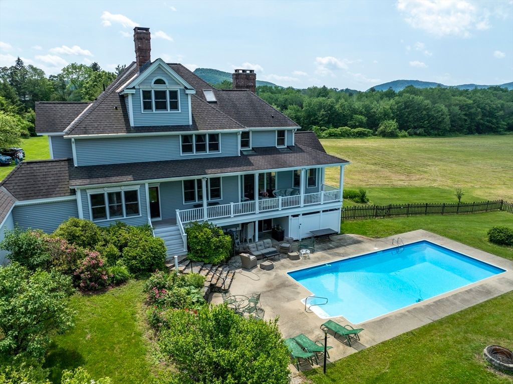 Backyard, Exterior, Pool