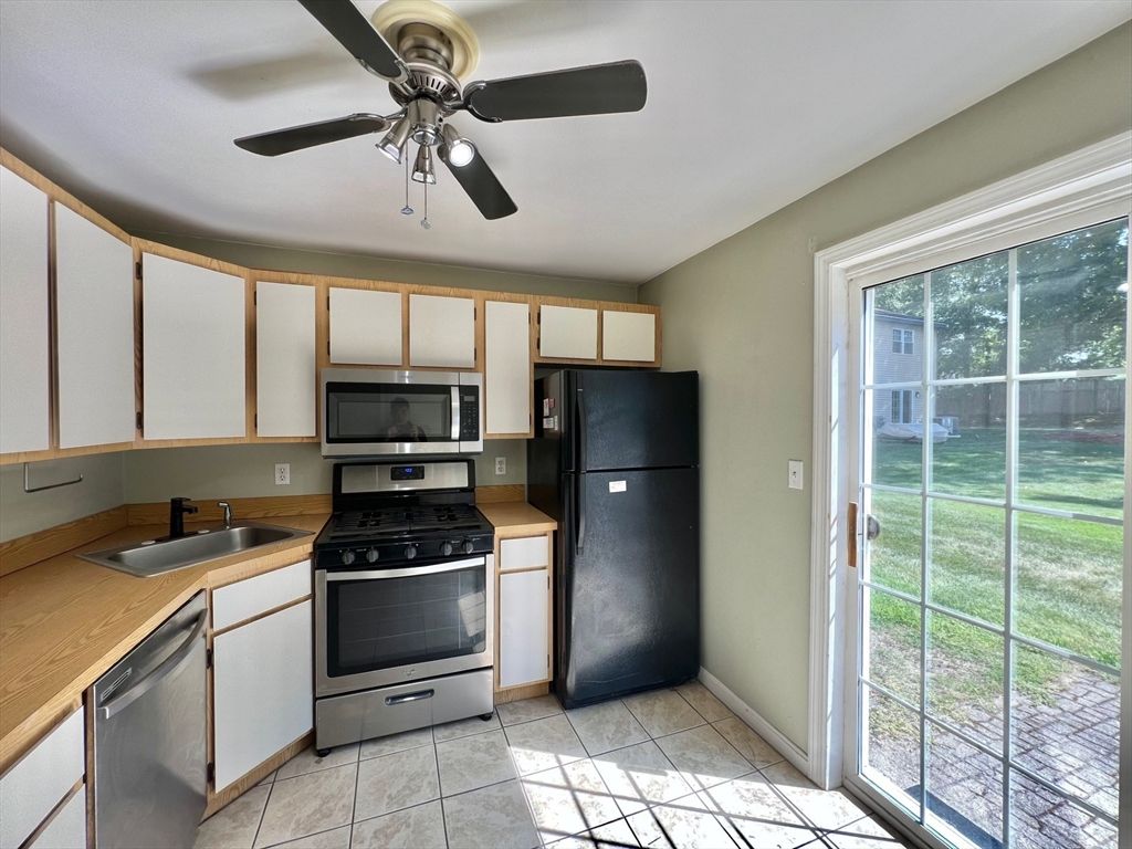Interior, Kitchen