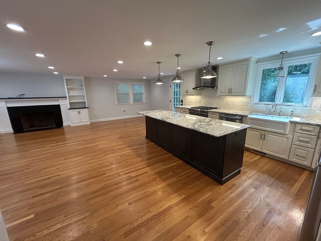 Interior, Kitchen, Pendant Lights, Recessed Lighting, Wood Texture Flooring