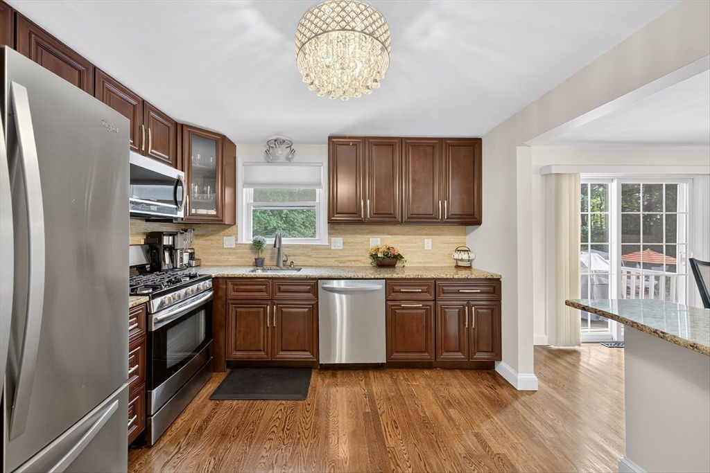Chandelier, Interior, Kitchen, Stainless Steel Appliances, Wood Texture Flooring