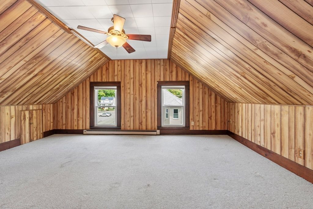 Empty room, Interior, Wooden Ceilings, Wooden Walls