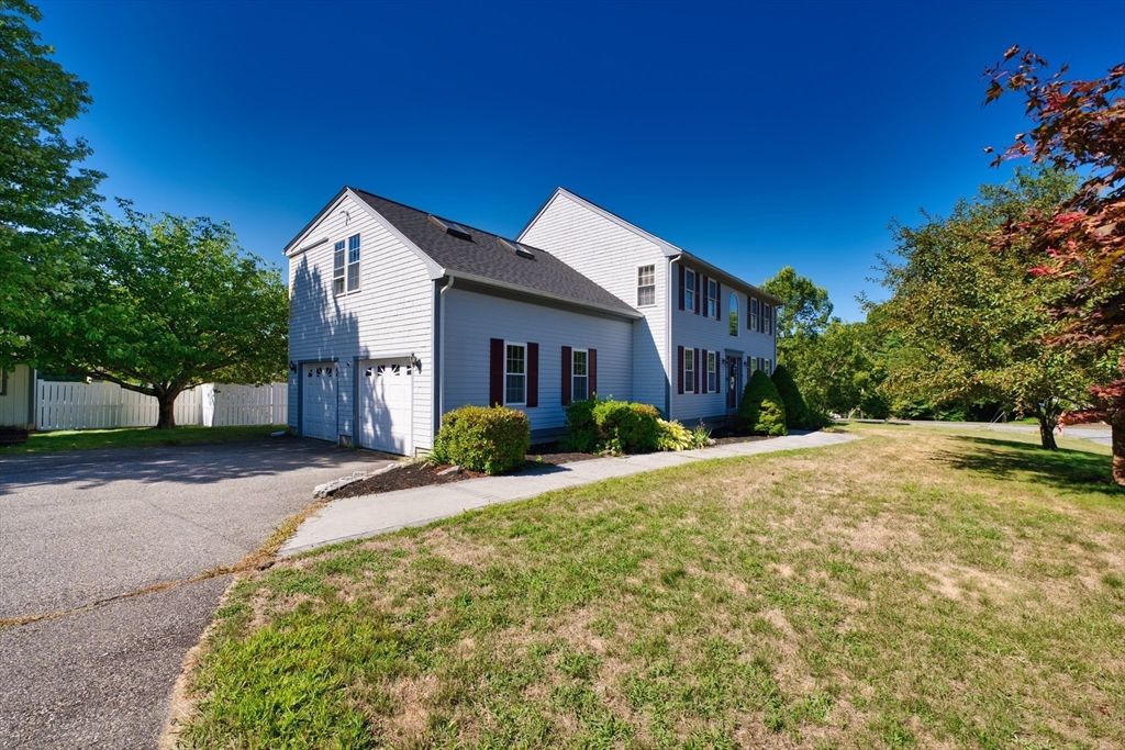 Attached, Backyard, Exterior, Facade, Farmhouse