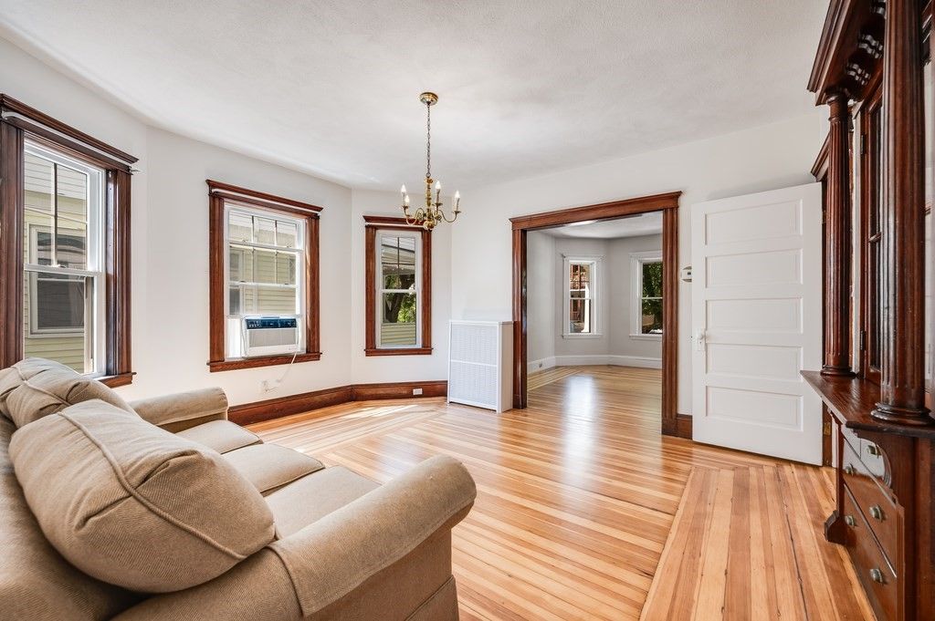 Chandelier, Interior, Living room, Pendant Lights, Wood Texture Flooring