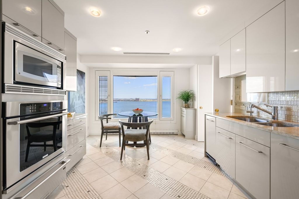Dining room, Interior, Kitchen, Recessed Lighting, Stainless Steel Appliances, Water