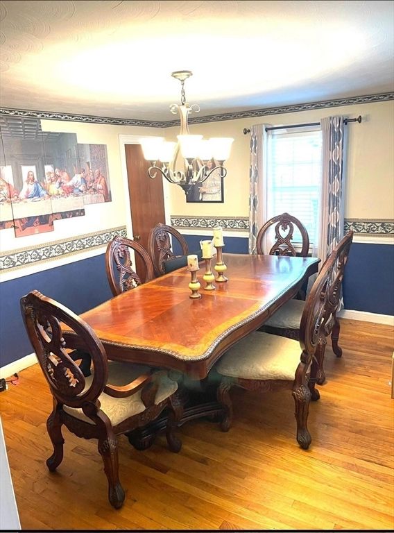 Chandelier, Dining room, Interior, Wood Texture Flooring