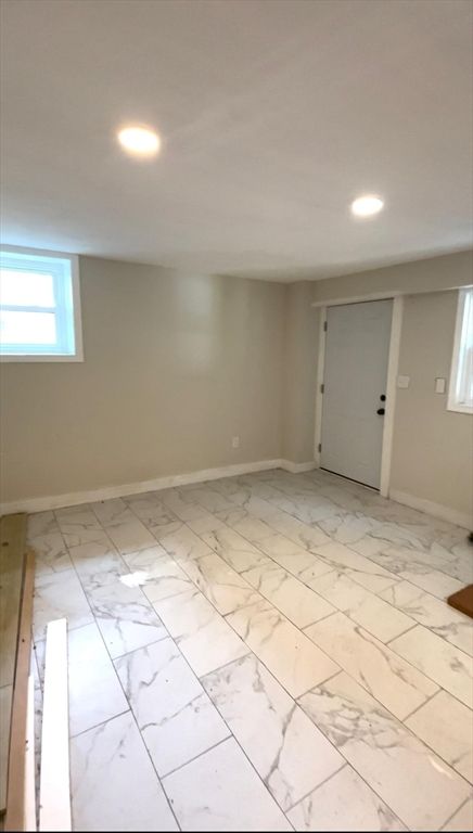Empty room, Interior, Marble, Recessed Lighting
