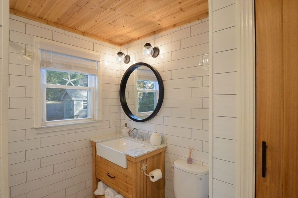 Bathroom, Interior, Wooden Ceilings