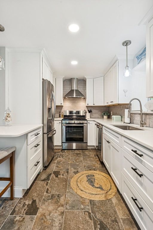 Interior, Kitchen, Pendant Lights, Recessed Lighting, Stainless Steel Appliances