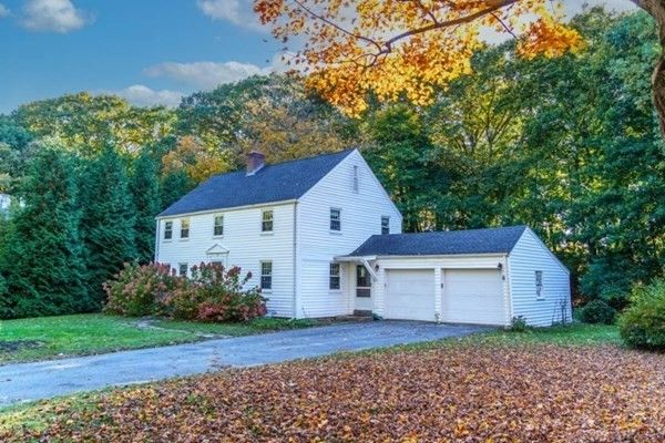Attached, Backyard, Exterior, Facade, Farmhouse